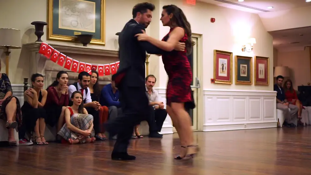 Video thumbnail for Eşref Tekinalp & Vanessa Gauch - Juan D'Arienzo - Felicia