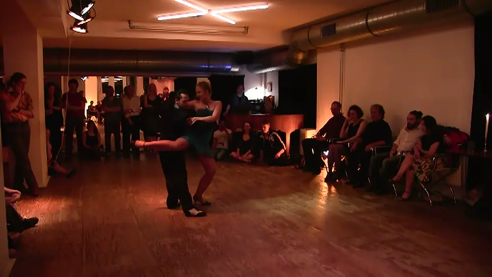 Video thumbnail for Ezequiel Sanucci & Lydia Müller dancing traditional tango at Tango Talks