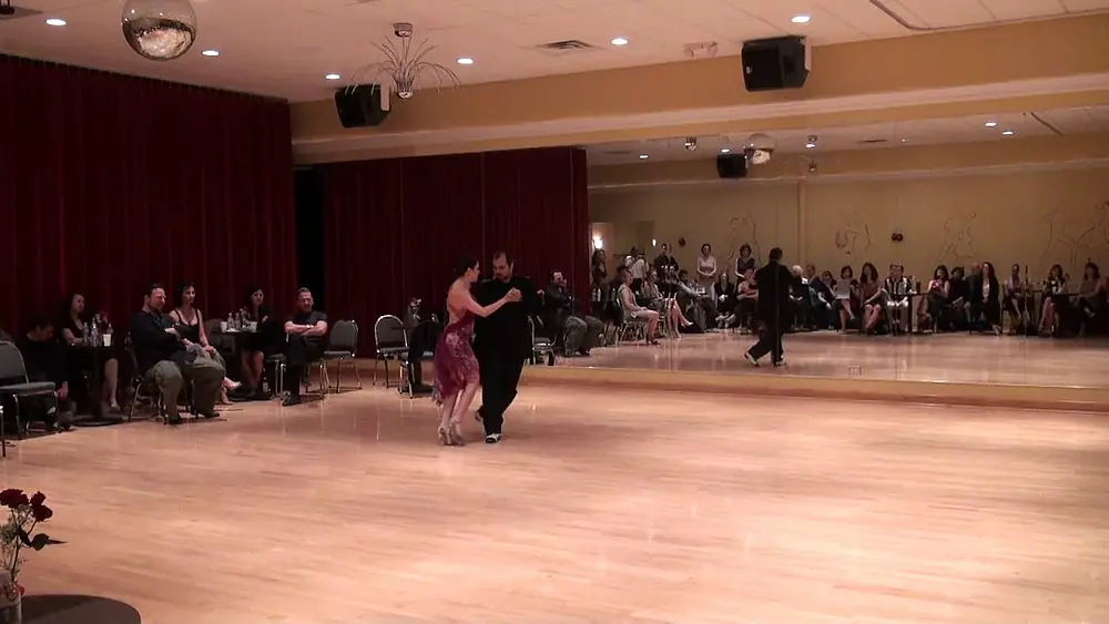 Video thumbnail for Daniela Pucci & Luis Bianchi