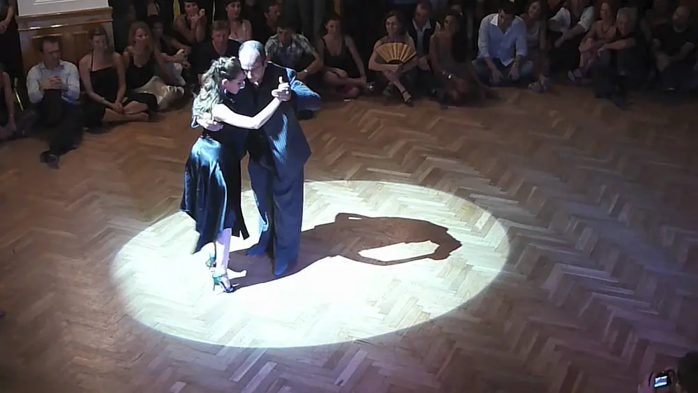 Video thumbnail for Horacio Godoy & Magdalena Gutierrez at Danubiando 2011 (3 of 3)