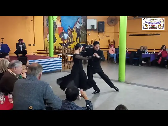 Video thumbnail for Bailan Aldana Silveyra y Diego Ortega,  Contratiempo ,Troilo