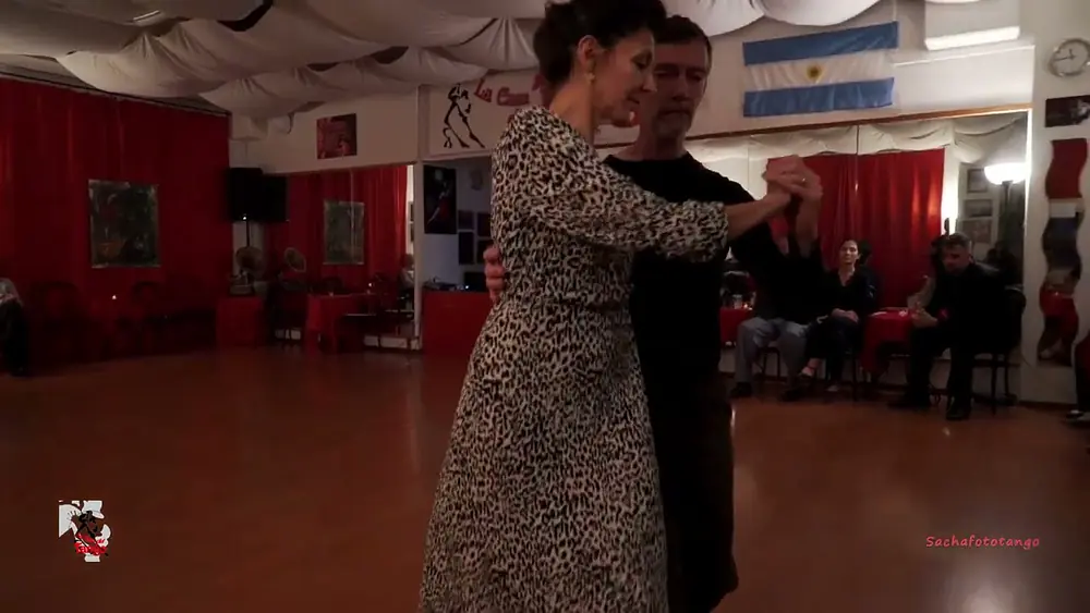 Video thumbnail for Jean Sebastien Rampazzi y Victoria Vieyra, La Casa del Tango, Tdj Marco Vaghestelle, 30.11.2024,(2)