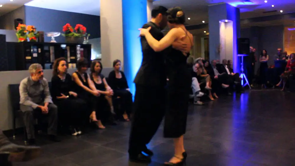 Video thumbnail for MILONGA del CAPO - DAVID SAMANIEGO e CLARA SILVEIRA - E.G.B.