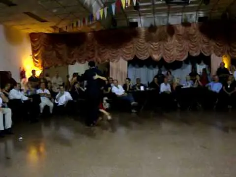 Video thumbnail for Maria Florencia Labiano y Hernán Rodriguez en "El Abrazo" 3/5