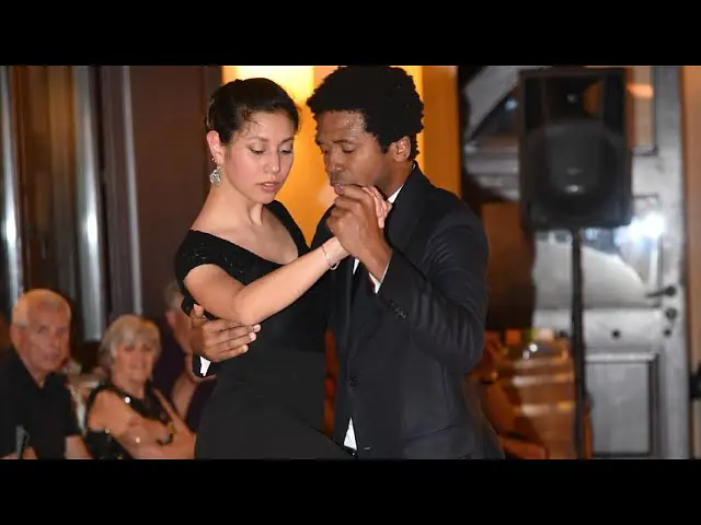 Video thumbnail for Silvina Tse e Julio Alvarez. Tango Argentino. #julioalvarez #silvinatse #tangoargentino #bahiablanca