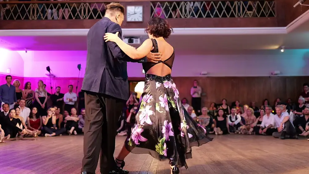 Video thumbnail for Chicho Frumboli & Juana Sepulveda performance 5 at Conway Hall