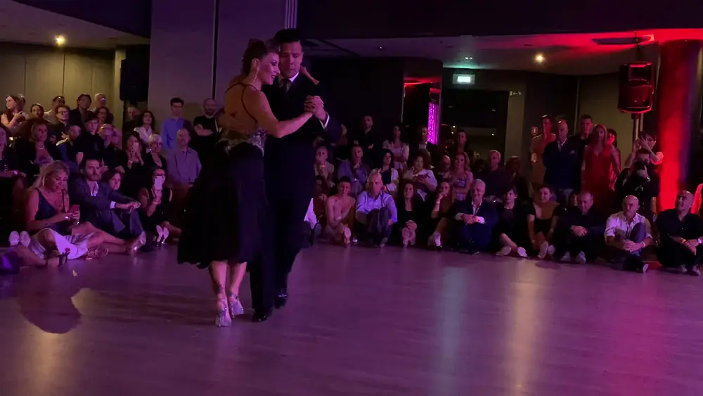 Video thumbnail for Sebastian Arce y Mariana Montes Bari Tango Congress 2019 3-3