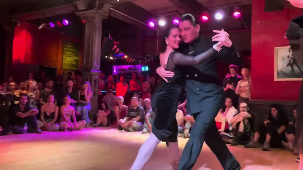 Video thumbnail for Aldana Silveyra and Diego Ortega @ Muy Lunes Tango 1/27/25 Subscribe🔔#tango