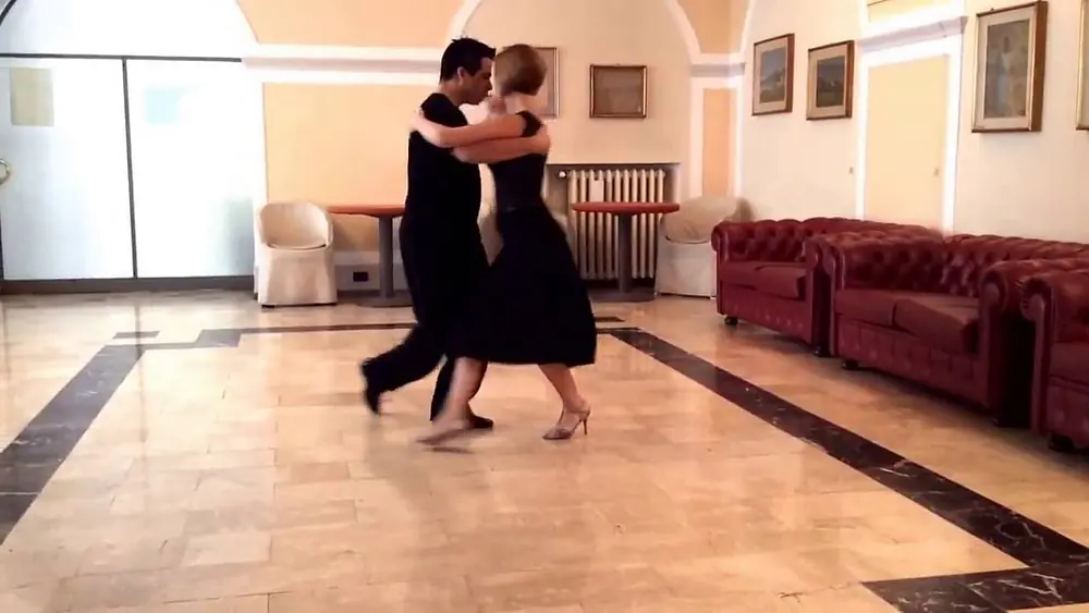 Video thumbnail for Lace and jersey one shoulder tango dress: Sebastian Zanchez & Malvina Gili improvisation