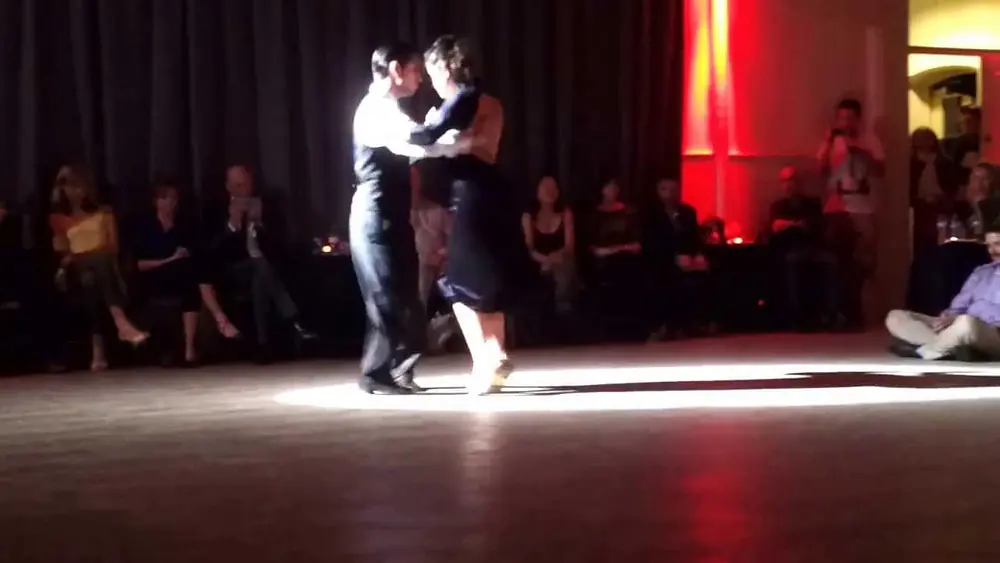 Video thumbnail for Stefania Colina & Juan Martin Carrara, 'Reliquias porteñas' (Canaro)