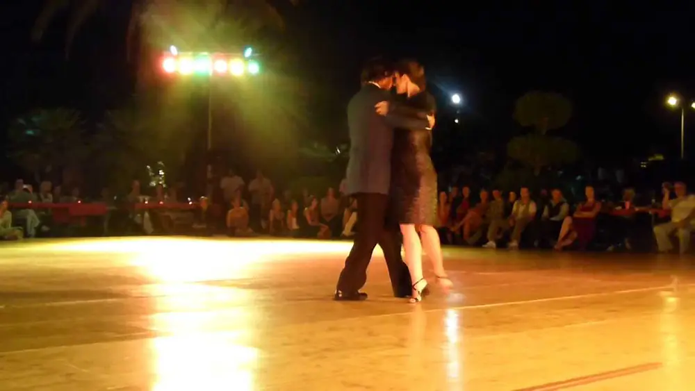 Video thumbnail for FABIAN PERALTA & JOSEFINA BERMUDEZ - XX SITGES TANGO FESTIVAL