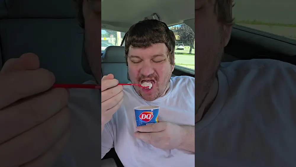 Video thumbnail of Reese's Caramel Craze Blizzard 🍦🍦🍦 20