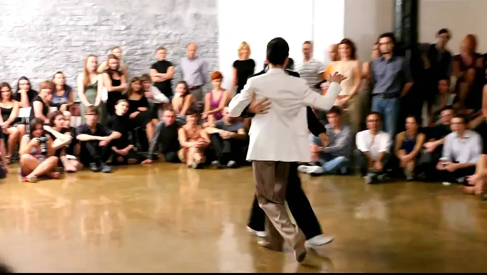 Video thumbnail for Martin Maldonado & Maurizio Ghella Milonga in White Studio, Moscow 4