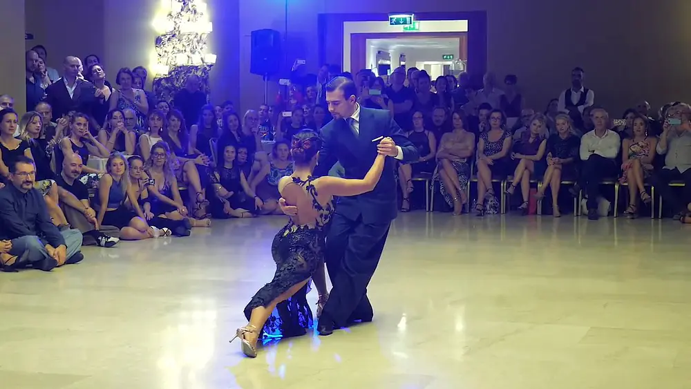 Video thumbnail for Simone Facchini Gioia Abballe  8° Bari International Tango Congress 3/3