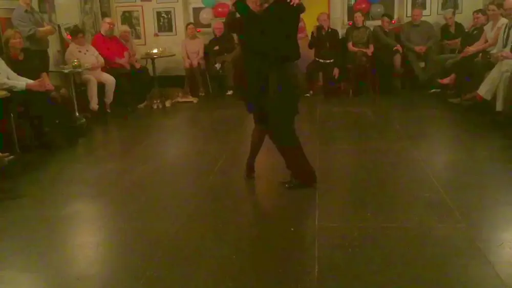 Video thumbnail for Ezequiel Paludi y Geraldin Rojas bailan un tango "Madame Ivonne" de Ricardo Tanturi