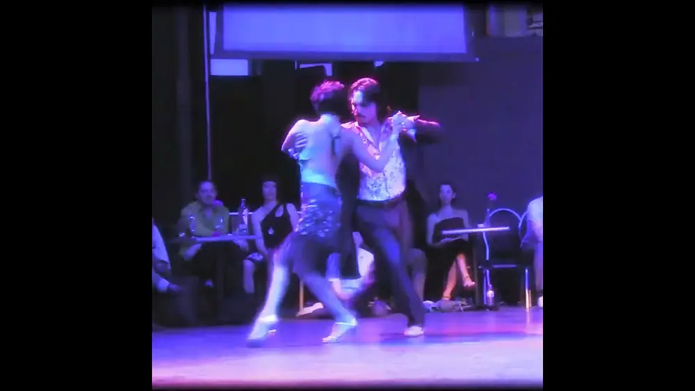 Video thumbnail for Moira Castellano & Gaston Torelli - Vuelvo al sur #TangoMoment