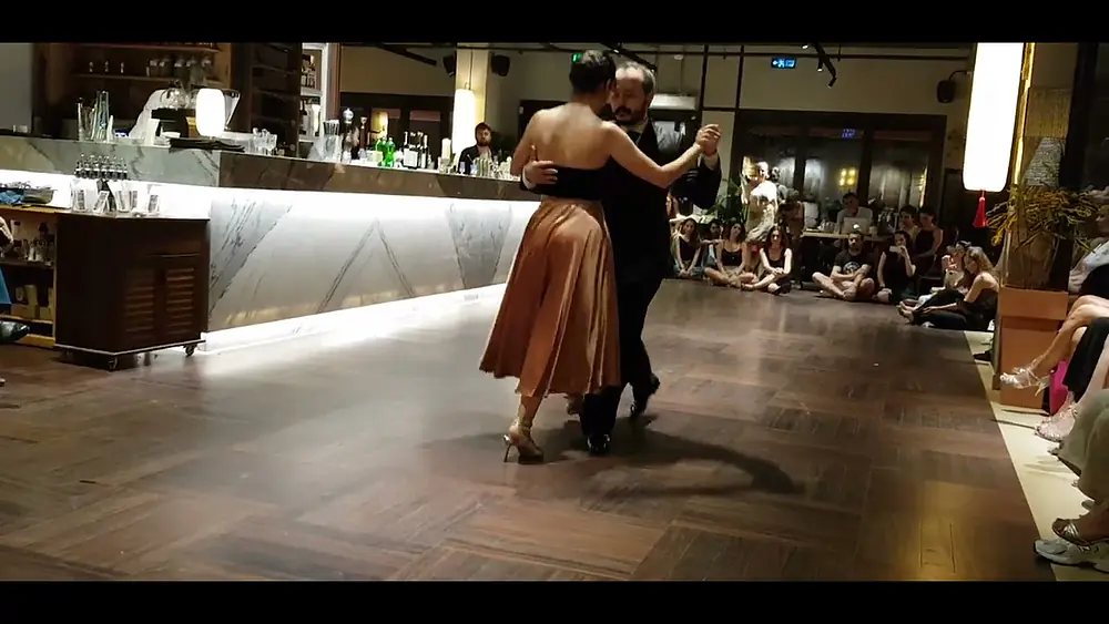 Video thumbnail for Isil Sanli & Aras Calikyan 4/3 / Istanbul / Milonga Juntos  