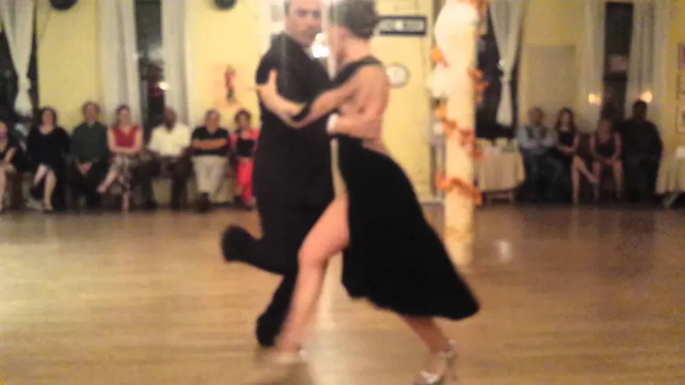 Video thumbnail for Argentine Tango: Laila Rezk & Leandro Oliver -Este Es El Rey