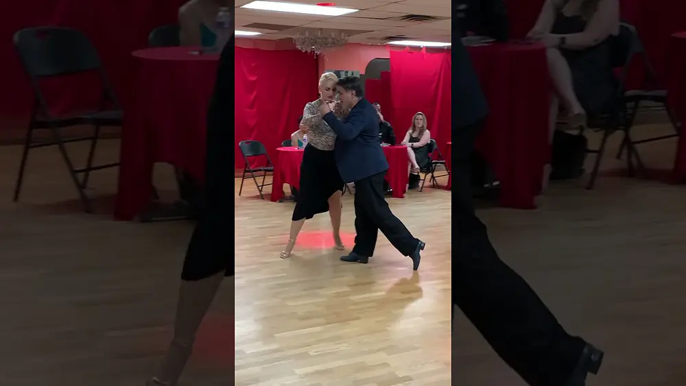 Video thumbnail for Tango lesson: Claudio Villagra & Helena Fernández at Zandunga. Washington DC 7/15/2023🪗