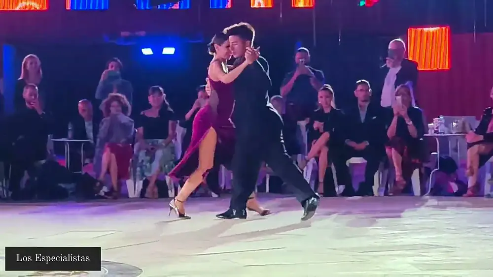 Video thumbnail for Roxana Suarez y Sebastian Achaval @ Tango Meeting Caserta_Vulcano Buono_17th June 2023_3/4