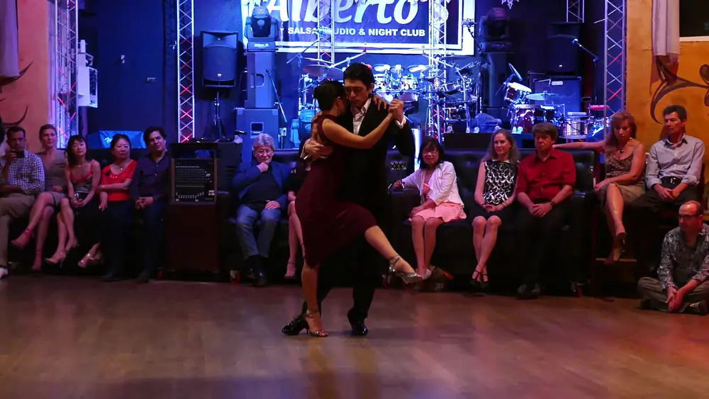 Video thumbnail for Federico Naveira & Sabrina Masso Tango Demo 1/3 2017 Sept 24