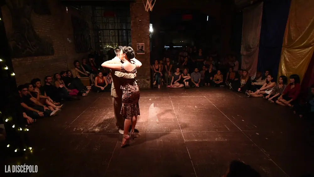 Video thumbnail for Krishna Olmedo & Suri Bae - XXX @ La Discépolo, 2017, 1/4