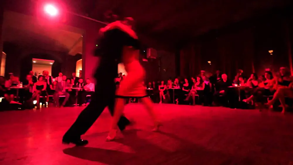 Video thumbnail for Maja Petrović  & Marko Miljević  - "Pero yo sé" - Troilo/Berón - 1