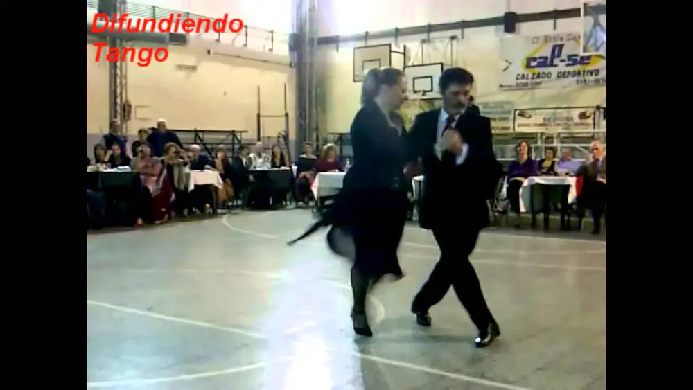 Video thumbnail for María y Carlos Rivarola (18-May-2013)