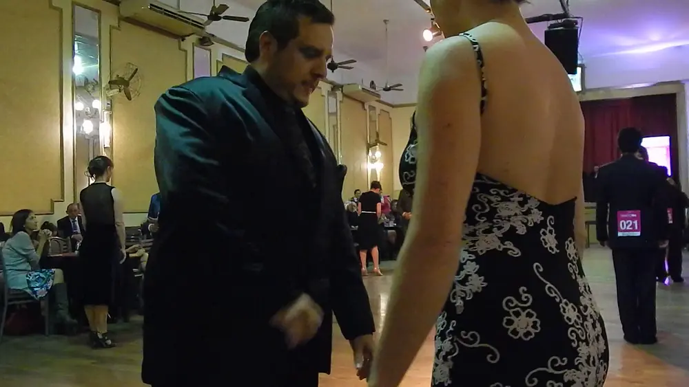 Video thumbnail for Carolina Couto y Emanuel Ledesma