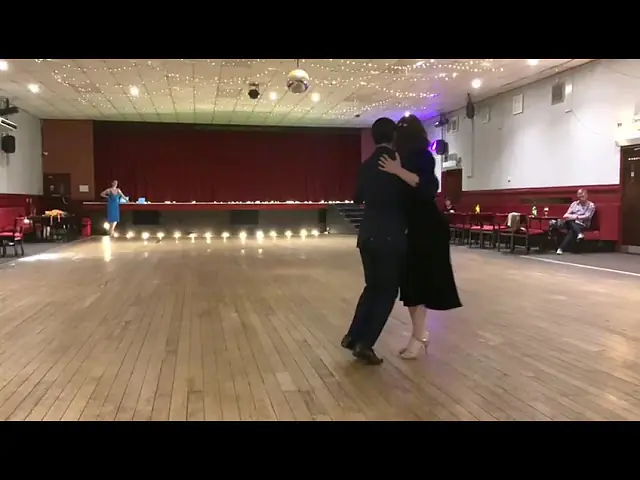 Video thumbnail for Maria Celeste Cimino y Luciano Millaqueo bailan Flor de Moncerrat
