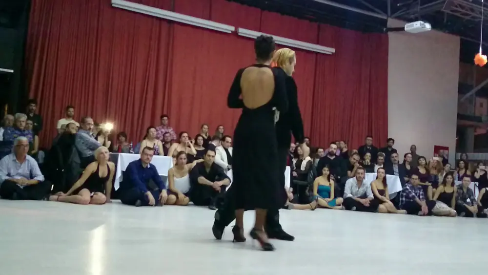Video thumbnail for Hugo Mastrolorenzo & Agustina Vignau.Fuimos/Goyeneche,la Orq.Tipica Porteña.İst Tango Ritual(1/3)