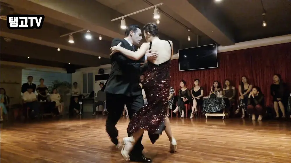 Video thumbnail for Juan Malizia & Manuela Rossi in Busan (5/5)