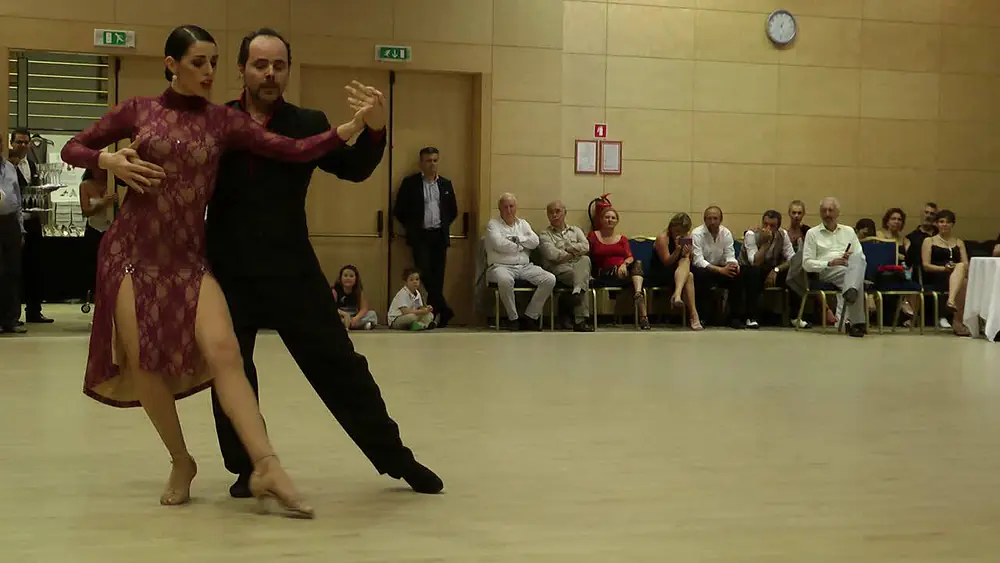 Video thumbnail for C 02 Emiliano Pilloni y Pamela Marmol