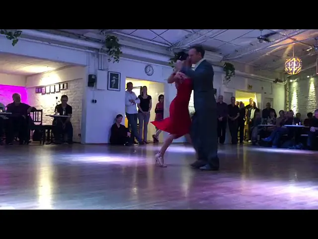 Video thumbnail for Nina González & Uwe Kops, Tango VidaMia, Köln, 18. Mai 2018, Tango: "dos fracasos", Caló (2/3)