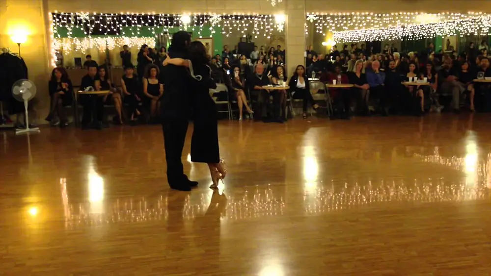Video thumbnail for Carlos Barrionuevo & Mayte Valdes - Milonga Sonata - Performance 1