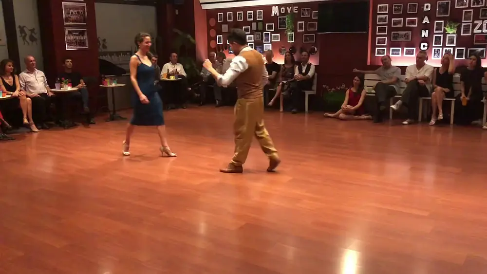Video thumbnail for Laura Romero & Rodrigo Fonti