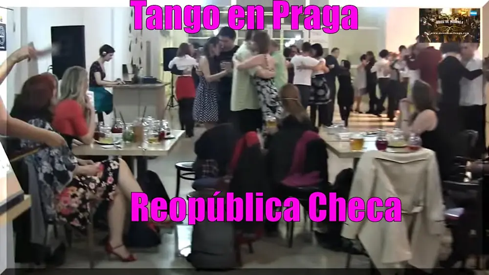 Video thumbnail for Tango en Praga, Cafe Jedna  milonga, Republica Checa. Canta Georgina Vargas.