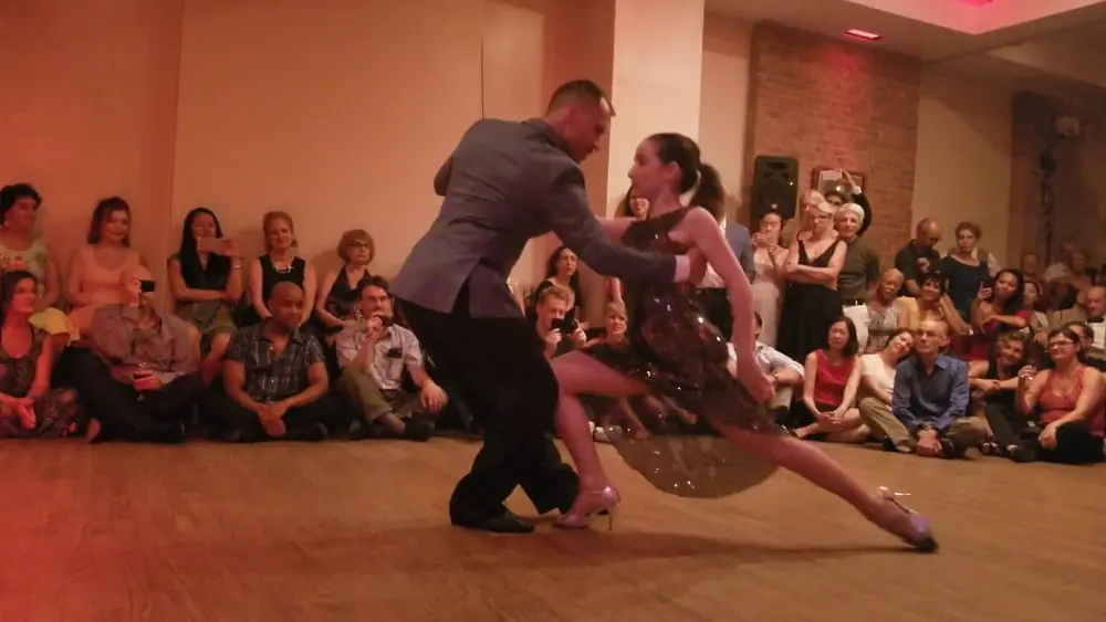 Video thumbnail for Argentine tango: Farewell Ana Padron &  Diego Blanco - Flores Negras