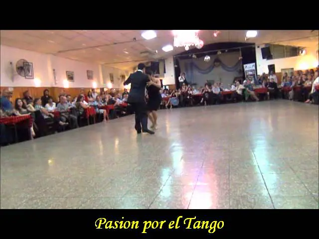 Video thumbnail for MARIA INES BOGADO Y SEBASTIAN JIMENEZ bailando el tango PACIENCIA en la Milonga LA BALDOSA