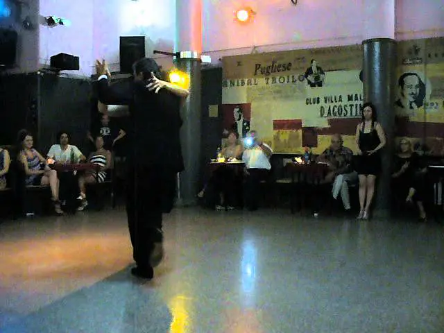 Video thumbnail for Julio Balmaceda y Corina de la Rosa en Soho Tango 3