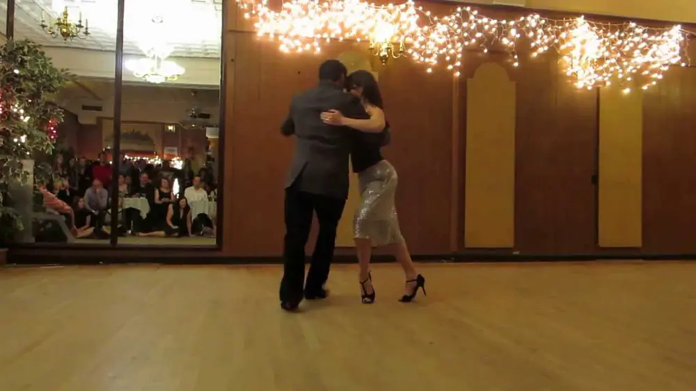 Video thumbnail for Diego Blanco & Ana Padron @ La Milonga Rosa   2.28.2014