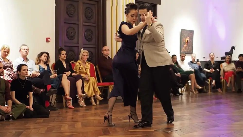 Video thumbnail for Magdalena Myszka & Rava Azeredo da Silveira 2/4