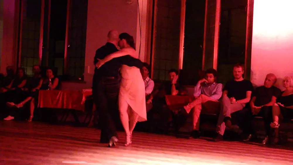 Video thumbnail for Pablo Pugliese y Neol Strazza Perform4 Negracha 20th September 2013