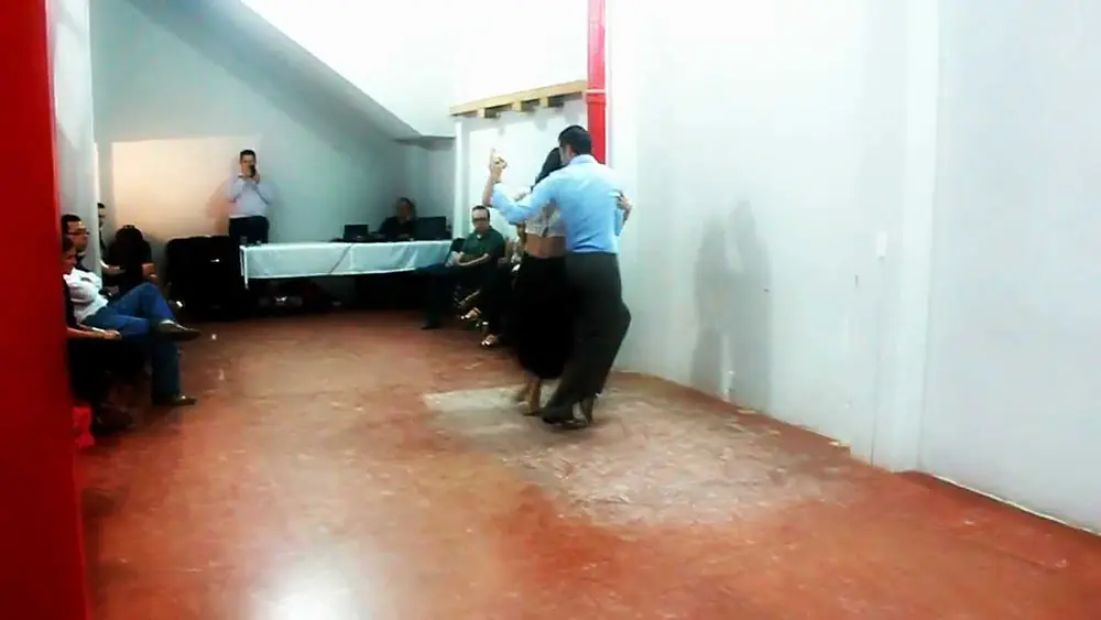 Video thumbnail for Luciano Brigante y Alejandra Orozco en la inauguración del Festival Tango Queer