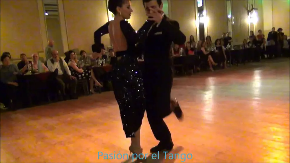 Video thumbnail for SOL CERQUIDES y FERNANDO GRACIA Bailando la Milonga FLOR DE MONSERRAT en YIRA YIRA .