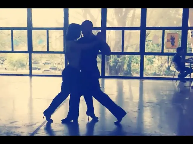 Video thumbnail for Lautaro Peyrelongue e Juliana Maggioli