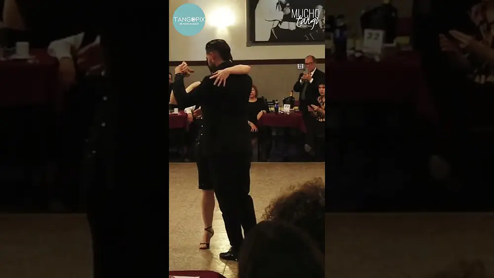 Video thumbnail for Inès Muzzopappa & Dante Sanchez dance Juan D'Arienzo - Amarras