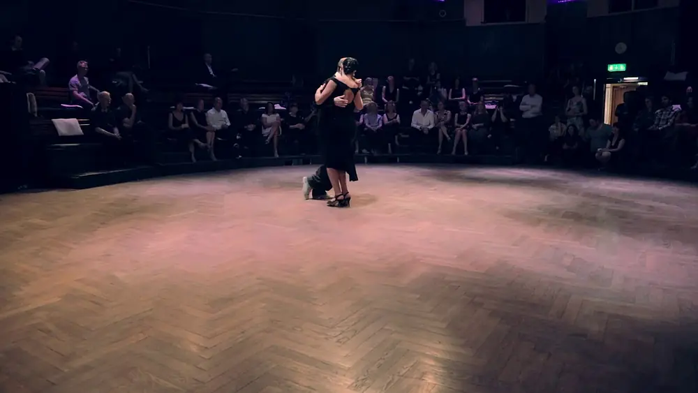 Video thumbnail for Cecilia Piccinni and Daniel Carlsson - Milonga para una armonica by Hugo Díaz