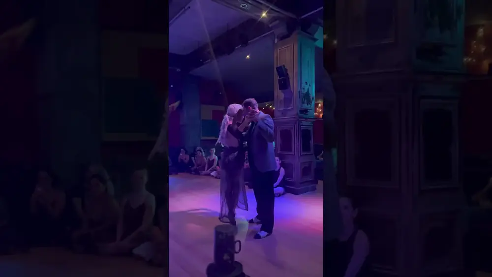 Video thumbnail for Delfina Pissani y Diego Martin Valero  1/4( Milonga La Estancia Vieja )
