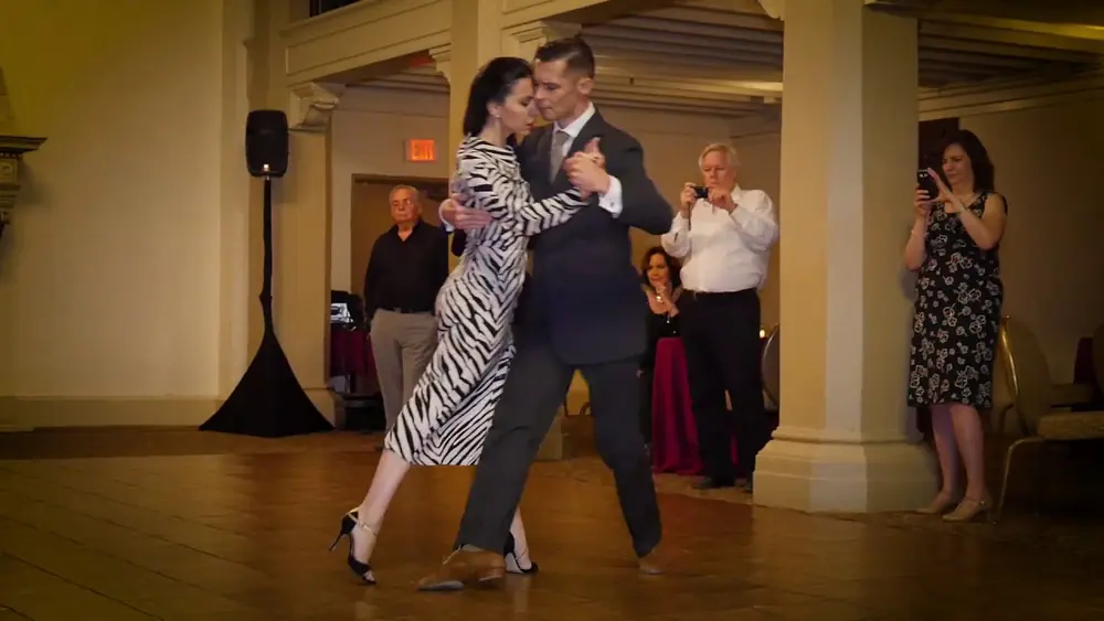 Video thumbnail for Alma de Tango, Monica Llobet & Richard Council, El Adios, by Edgardo Donato